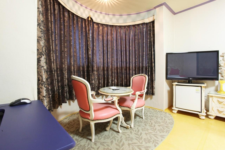 Others 4, Carlsbed Motel, Goseong