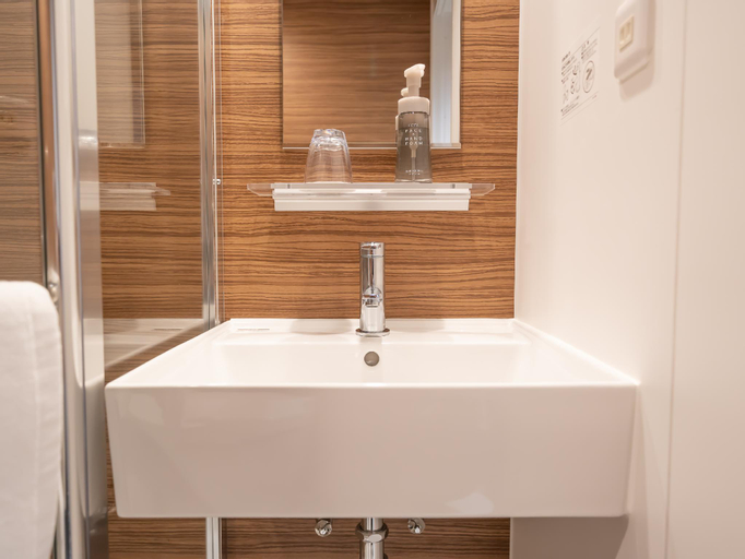 Bathroom 3
