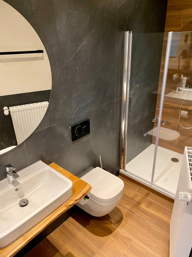 Bathroom 2, Zur Rotbuche, Bernkastel-Wittlich