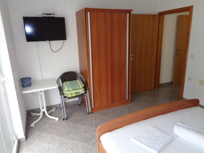 5, Apartments Rados, Omiš