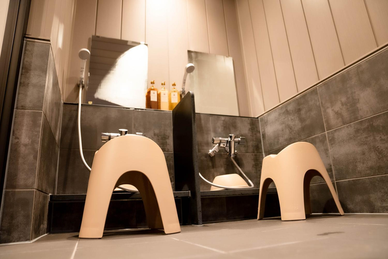 Others 5, LOCOMOTION COFFEE AND BED, Tateyama