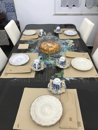Food & Drinks 4, B&B 3 Stelle - La perla bianca, Oristano