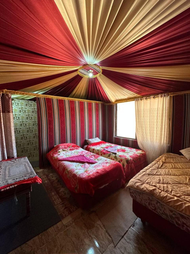5, Serenity Camp, Quaira