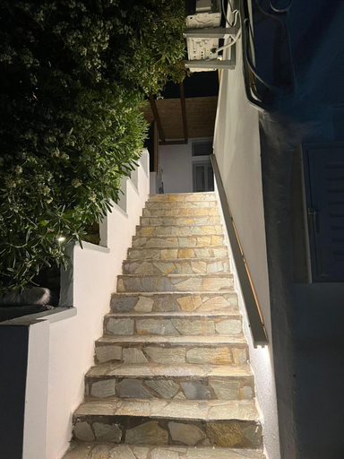 2, Juli’s Suites, South Aegean