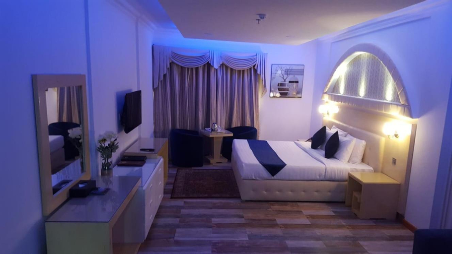 Bedroom 3, Bahrain International Hotel, Manama