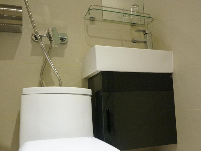 Bathroom 4