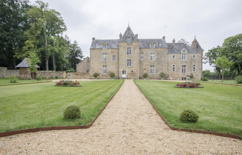 Others 4, Chateau de Cadouzan, Morbihan