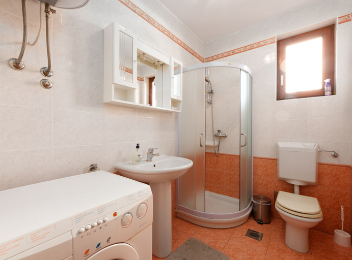 Bathroom, Cozy Icici Apartment With Sea View, Opatija/Veprinac
