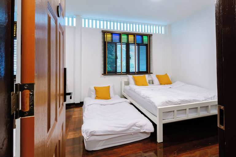 Bedroom 10