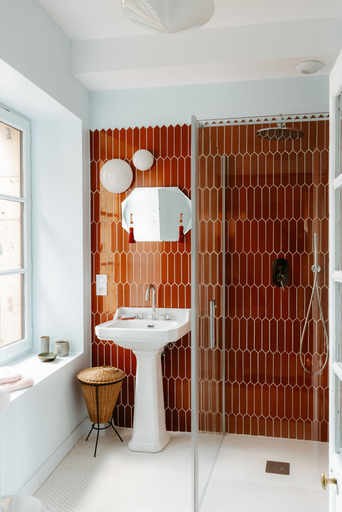 Bathroom 5, Au Petit Thouars, Deux-Sèvres
