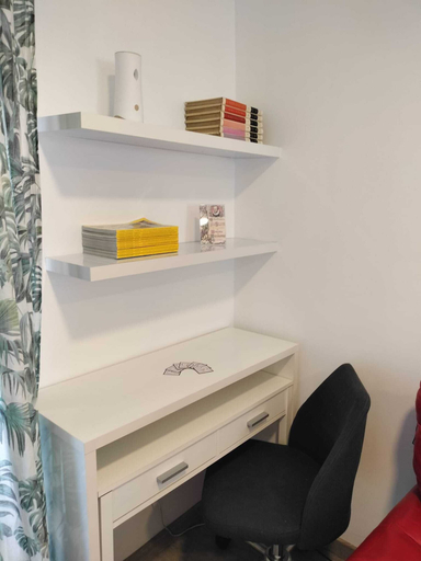 Others 5, Apartamento El Hidalgo, Madrid