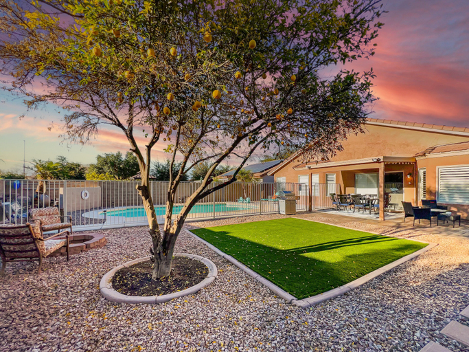 Exterior & Views 2, Kimberly Surprise, Maricopa
