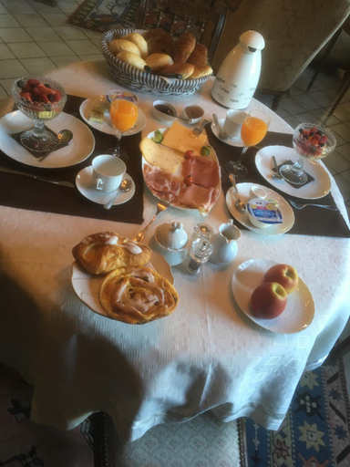 Others 5, B&B OLEN, Antwerpen