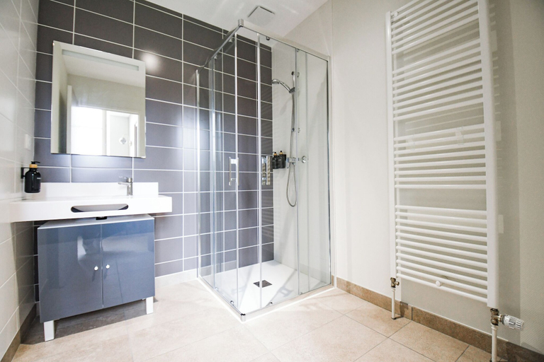 Bathroom 5, Hotel Le Clos des Cadoles, Aube