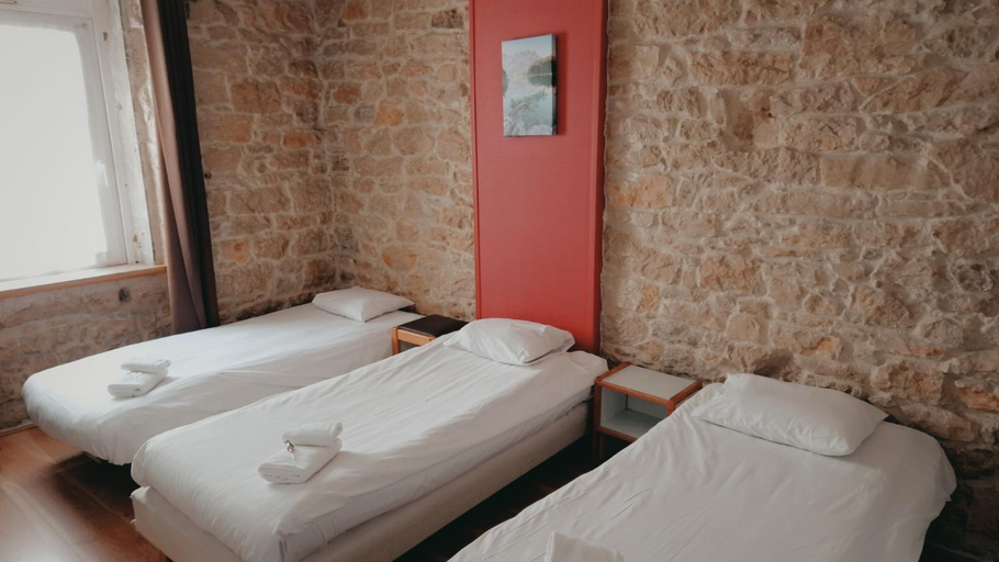Bedroom 3, Hv¥tel Hermance, Ain
