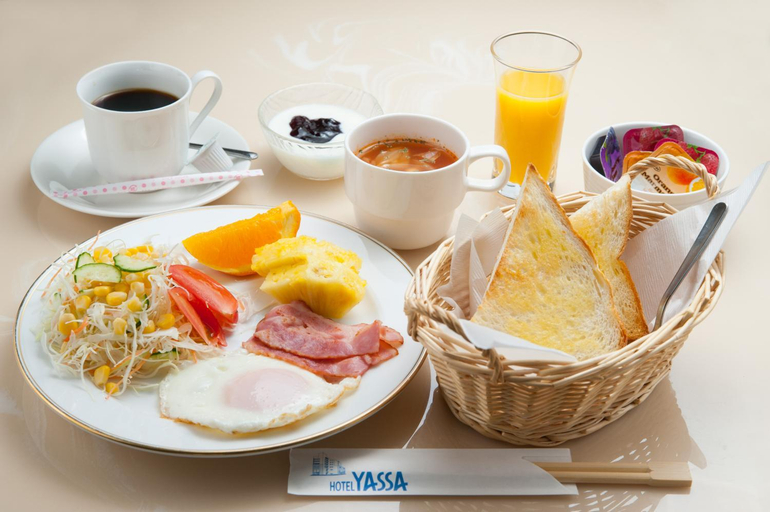 Food & Drinks 5, Hotel Yassa, Mihara