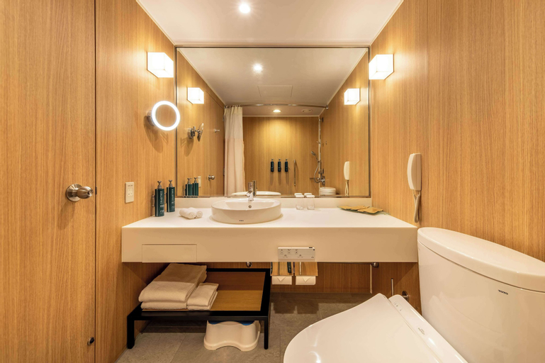 Bathroom 21