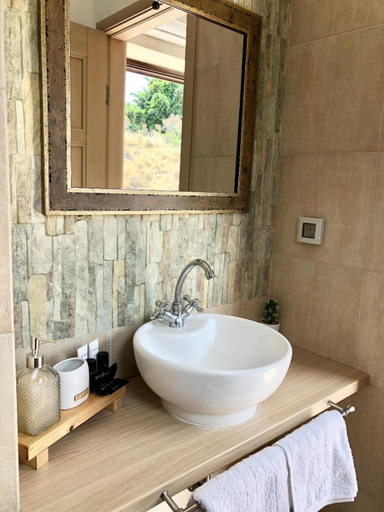 Bathroom 3, Elaion mini suites, Peloponnese