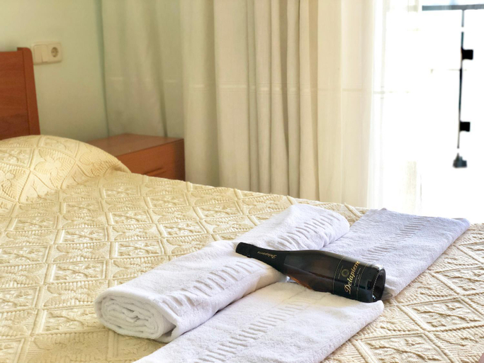 4, Apartamentos Benet, Girona