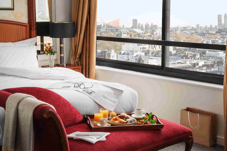Others 3, Millennium Hotel London Knightsbridge, London