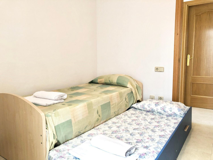 3, Apartamentos Benet, Girona