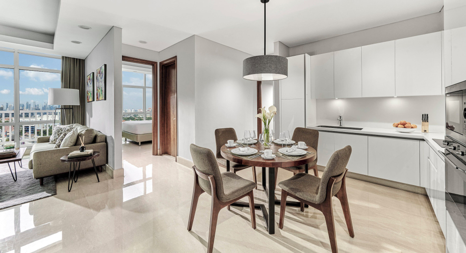 Dining Room 7