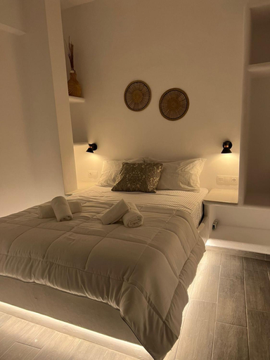5, Juli’s Suites, South Aegean