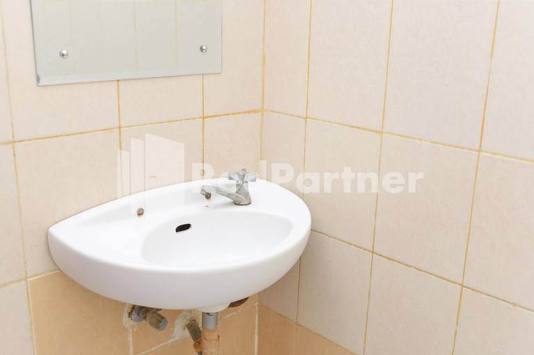 Bathroom 4