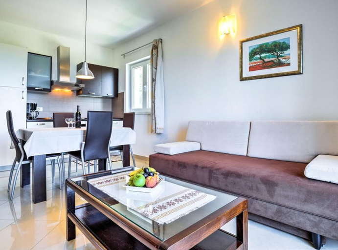 Others 4, Wonderful Brsec Apartments With Sea View and Shared Pool, Mošćenička Draga