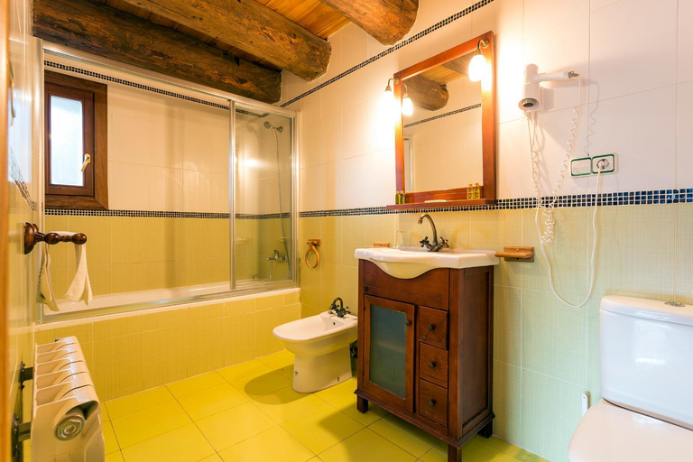 Bathroom 3, Balcon Del Pirineo Rural Ordesa, Huesca