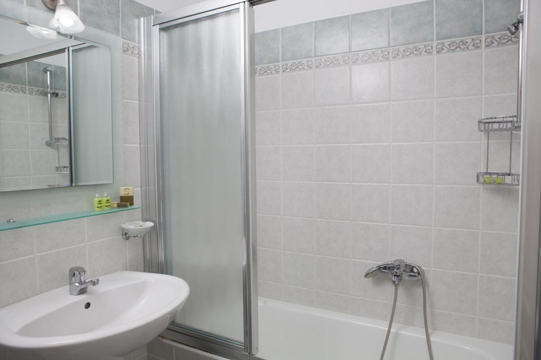 Bathroom 2, Egli Hotel, South Aegean