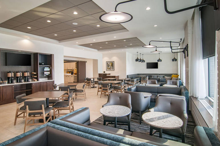 Food & Drinks 5, Hyatt Place Sioux Falls South, Minnehaha