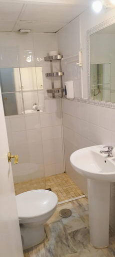 Bathroom 2, Apartamentos Arc House, Sevilla