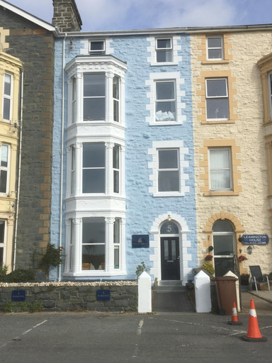 Others 5, Oceandrive, Gwynedd