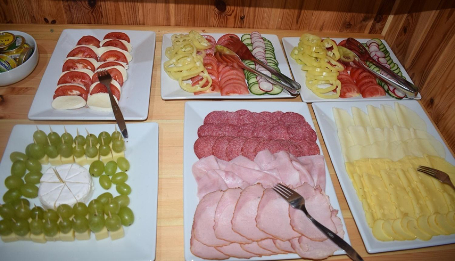 Food & Drinks 5, Penzion Sabina, Poprad