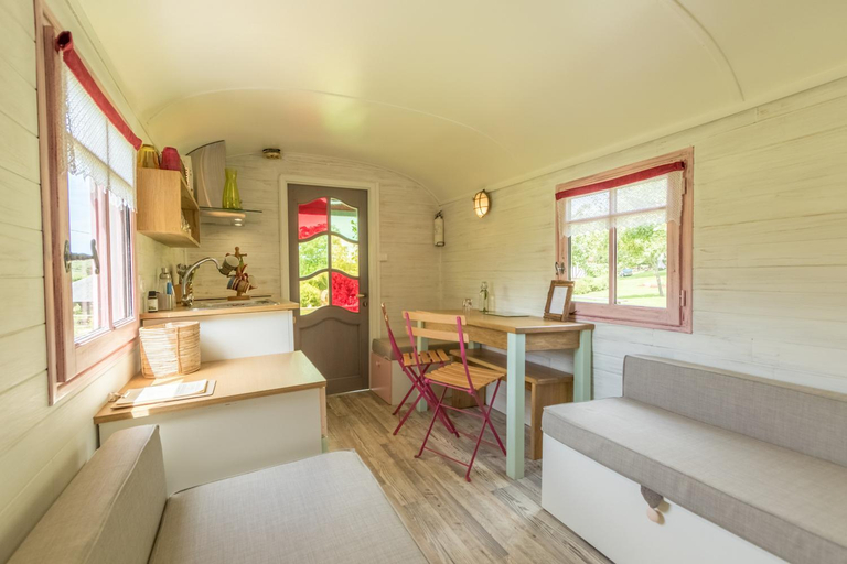 Bedroom 3, Locations - Domaine Le Coq Enchante, Calvados