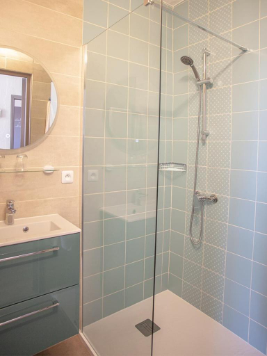Bathroom 3, Chambres & Tables d'hotes Le Pech Grand, Lot