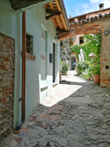 FIORDAELISA APARTMENT, Cuneo