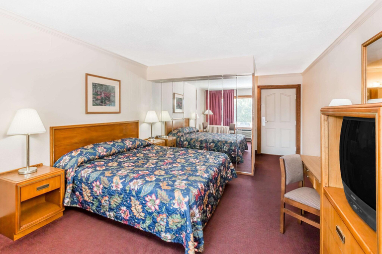 Bedroom 5, Knights Inn South Sioux City, Dakota