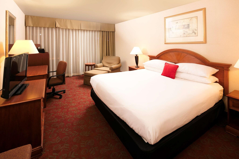 Bedroom 3, Red Lion Hotel & Conference Center St. George, Washington
