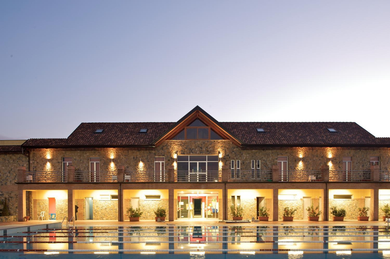 ARTEMIDE "Fiore Club" B&B SUITE SPA, Salerno