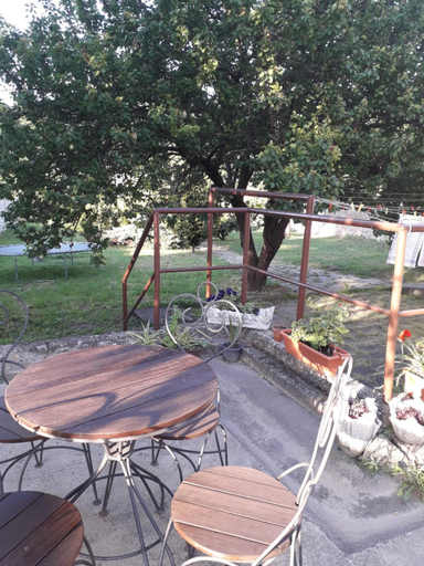 Others 4, Penzion Na Rozcesti, Břeclav