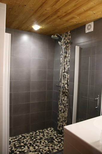 Bathroom 3, Hotel de la Poste, Savoie