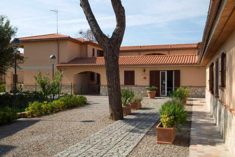 Others 4, La Residenza del Golfo, Grosseto