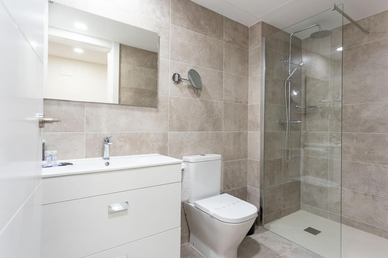 Others 3, Hotel SAIOLA, Girona