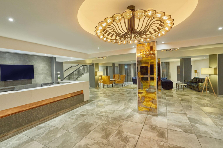 Public Area, Garden Court Mthatha, O.R.Tambo