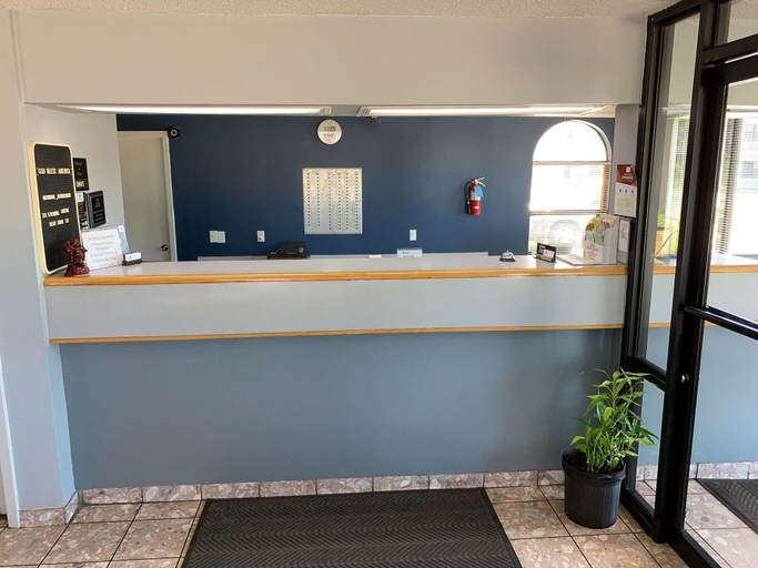 Public Area 2, Americas Best Value Inn Meridian, Lauderdale