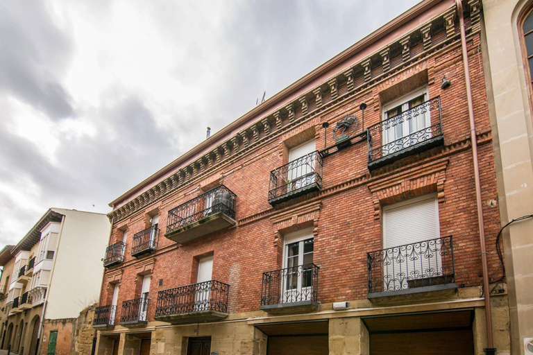 Others 3, Haro Apartments, La Rioja