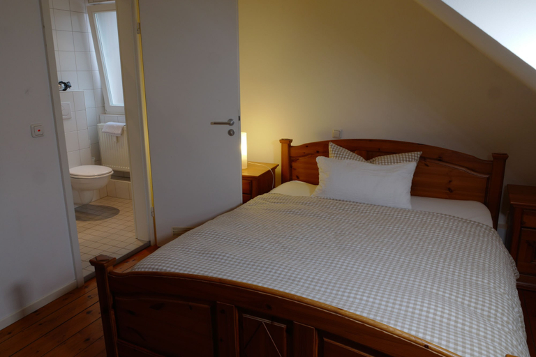 Bedroom 5, Landgasthof Kirschgarten, Mainz-Bingen