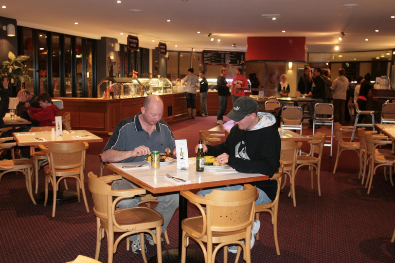 Food & Drinks 5, The Station, Snowy River
